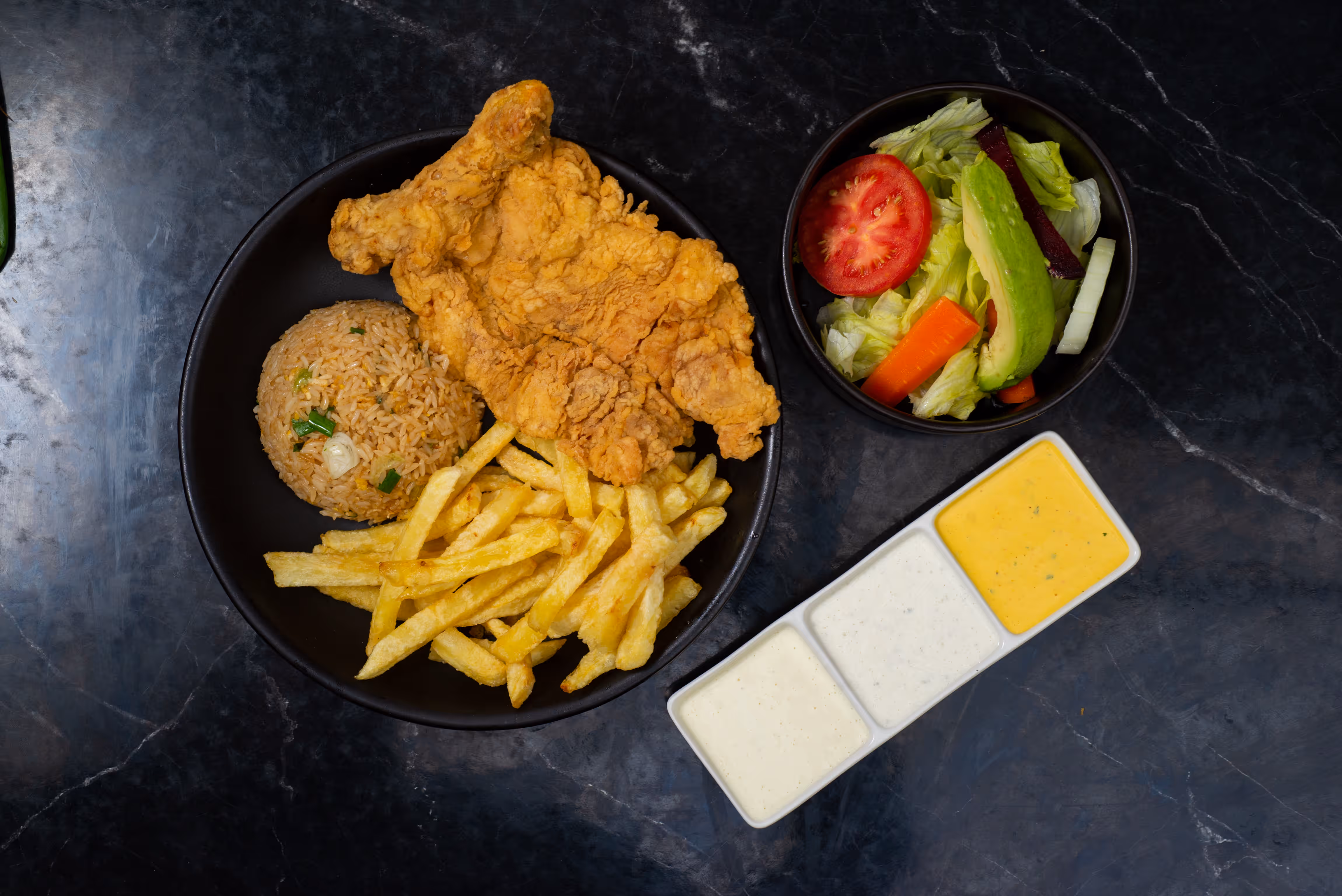 Pollo Broaster con Chaufa